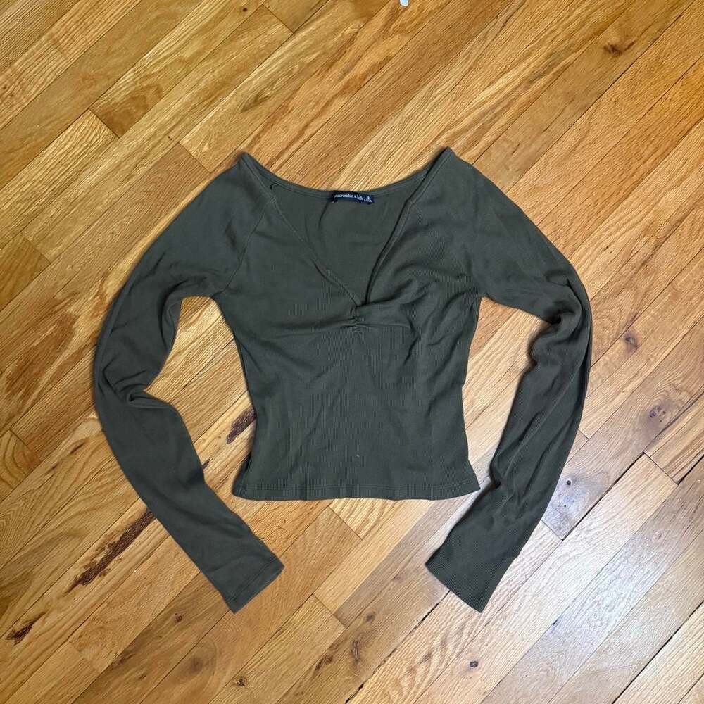 Abercrombie & Fitch Olive Green Ribbed Long Sleeve V-Neck Top